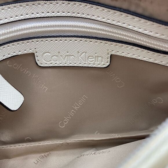 Calvin Klein Saffiano Cork Patchwork Crossbody Blue/Tan Color - Picture 6 of 9